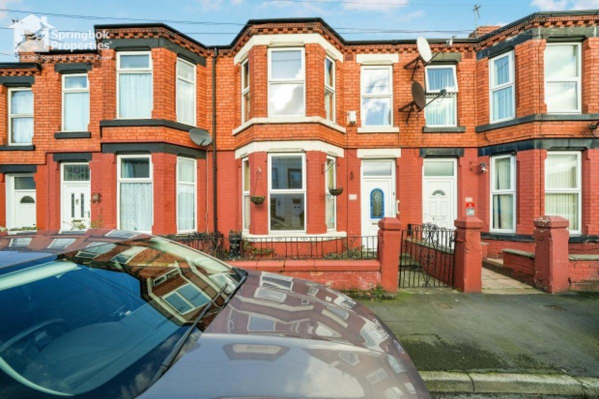 Picture of Home For Sale in Birkenhead, Merseyside, United Kingdom
