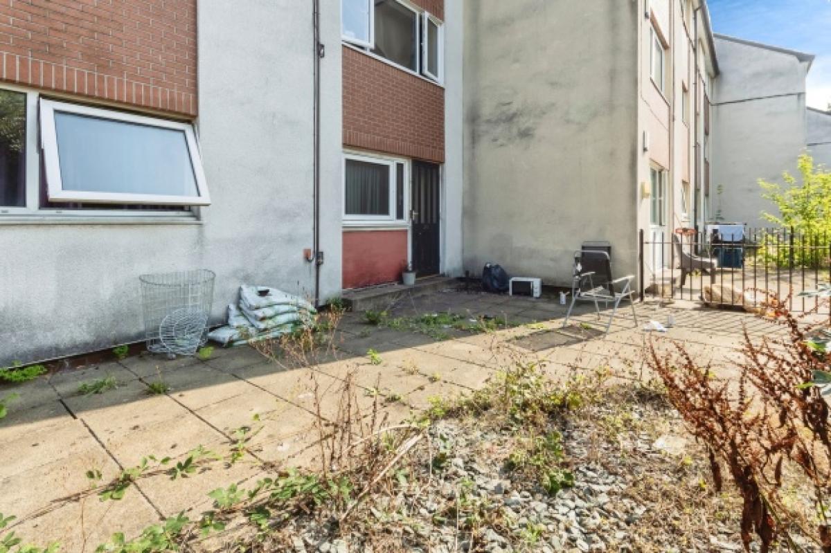 Picture of Apartment For Sale in Nottingham, Nottinghamshire, United Kingdom