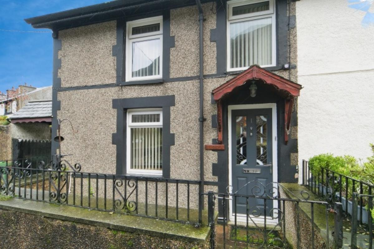 Picture of Home For Sale in Blaenau Ffestiniog, Gwynedd, United Kingdom