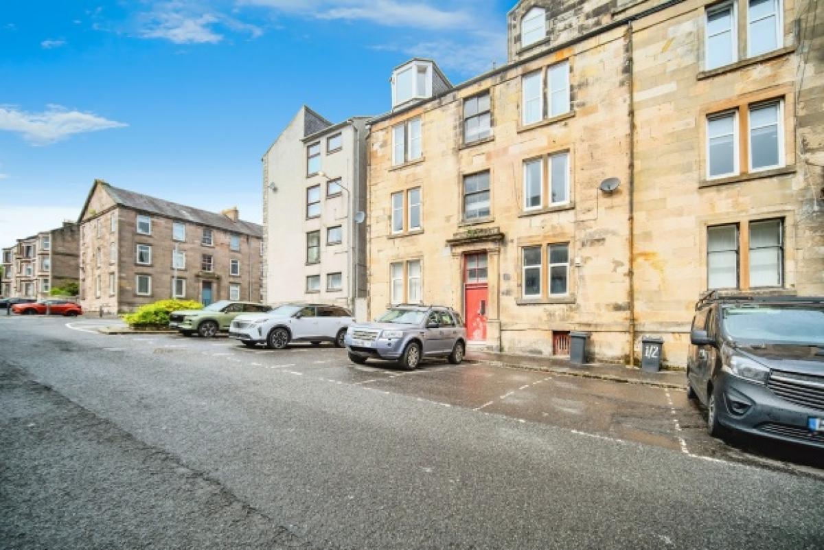 Picture of Apartment For Sale in Greenock, Strathclyde, United Kingdom