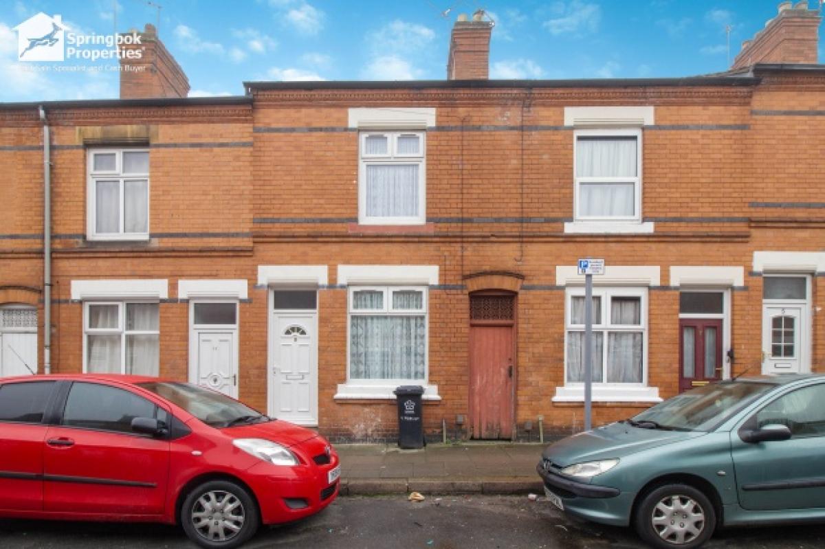 Picture of Home For Sale in Leicester, Leicestershire, United Kingdom