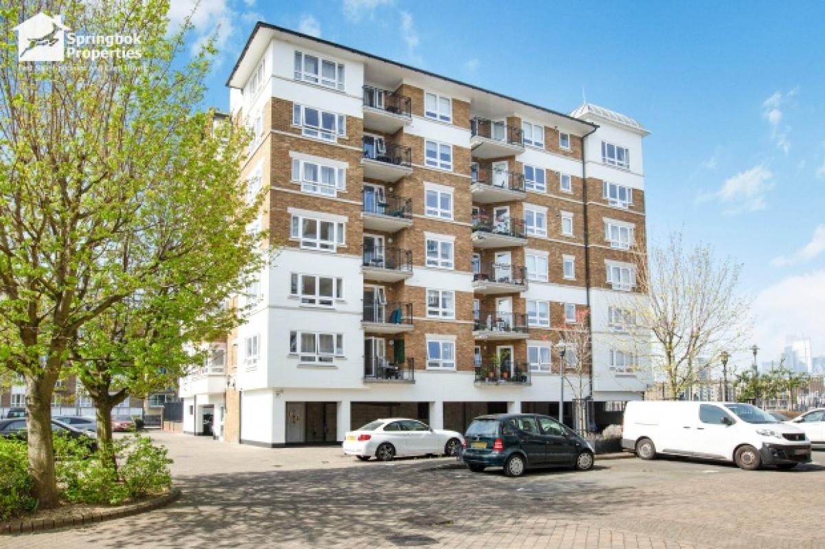 Picture of Apartment For Sale in London, Greater London, United Kingdom
