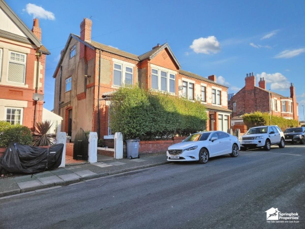 Picture of Home For Sale in Wallasey, Merseyside, United Kingdom