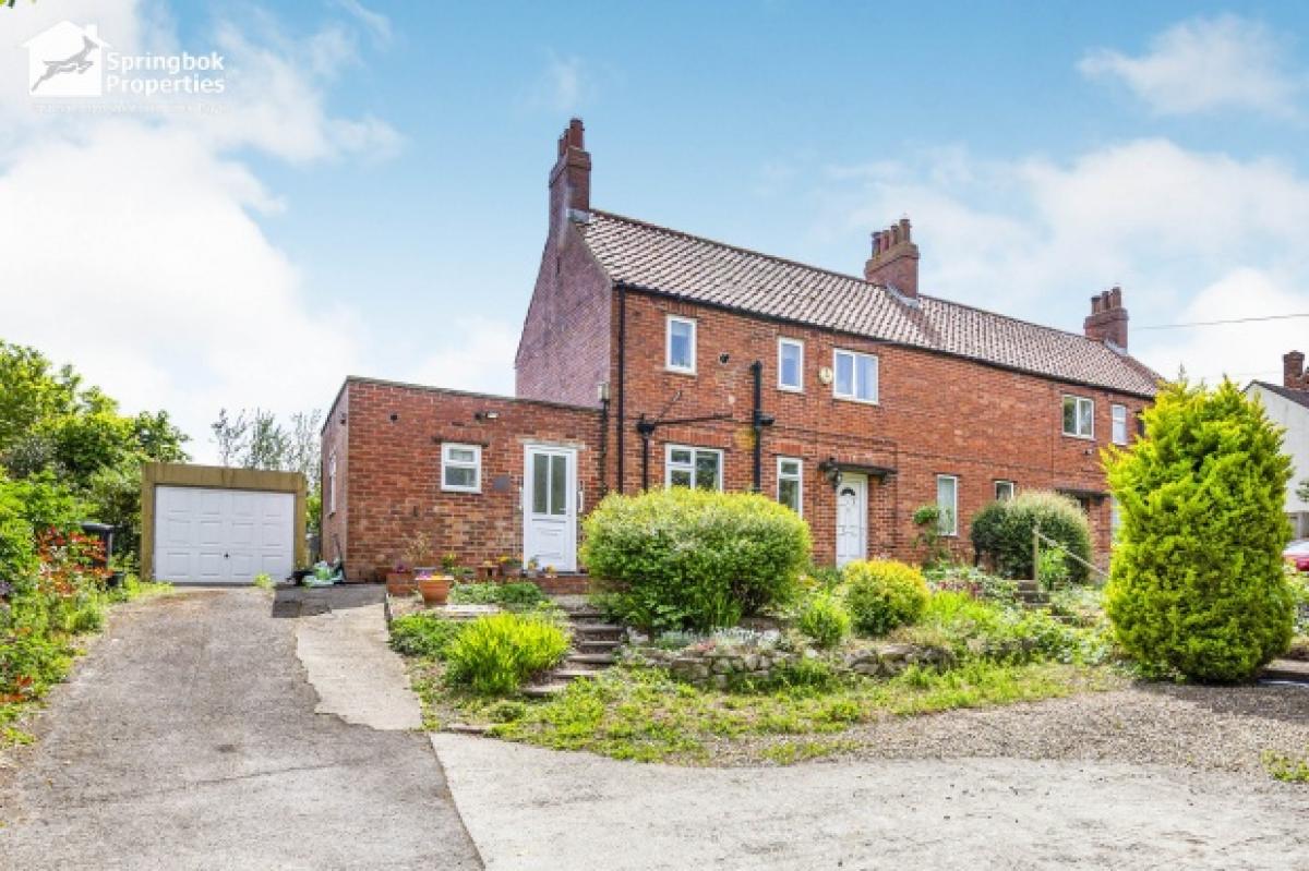 Picture of Home For Sale in Richmond, Greater London, United Kingdom