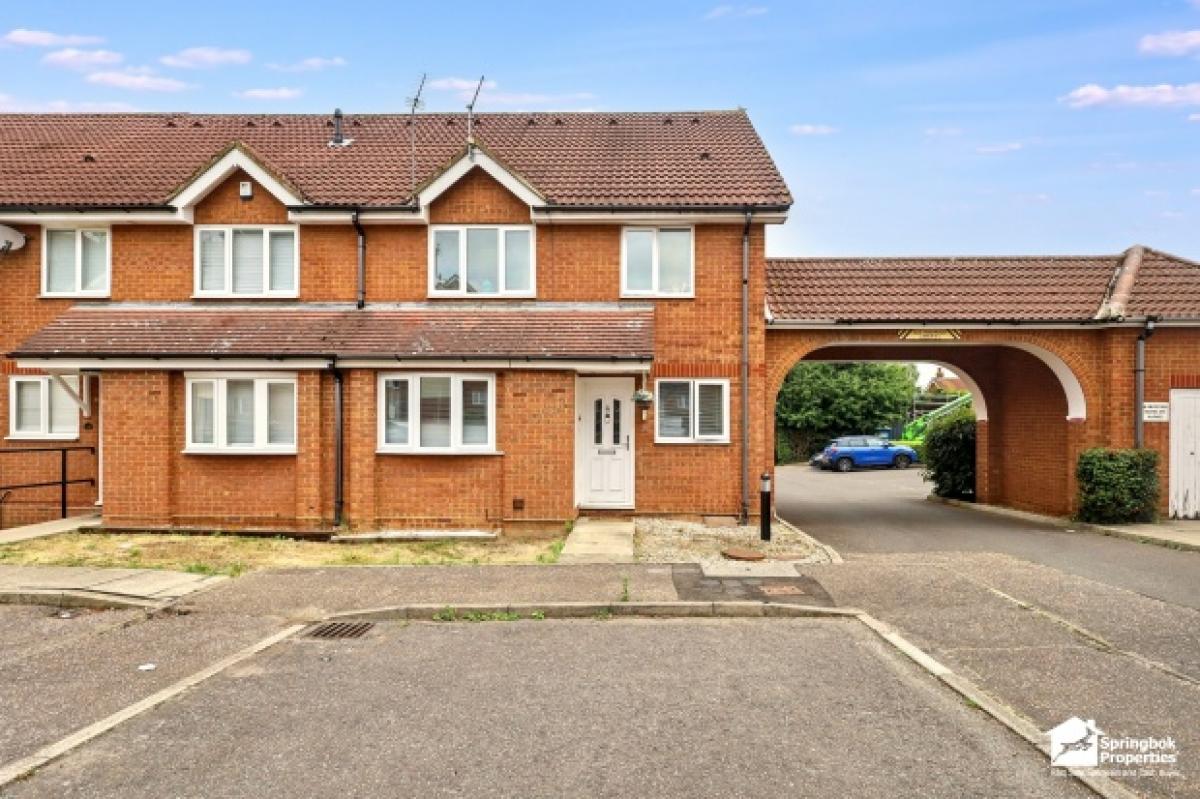 Picture of Home For Sale in Waltham Abbey, Essex, United Kingdom