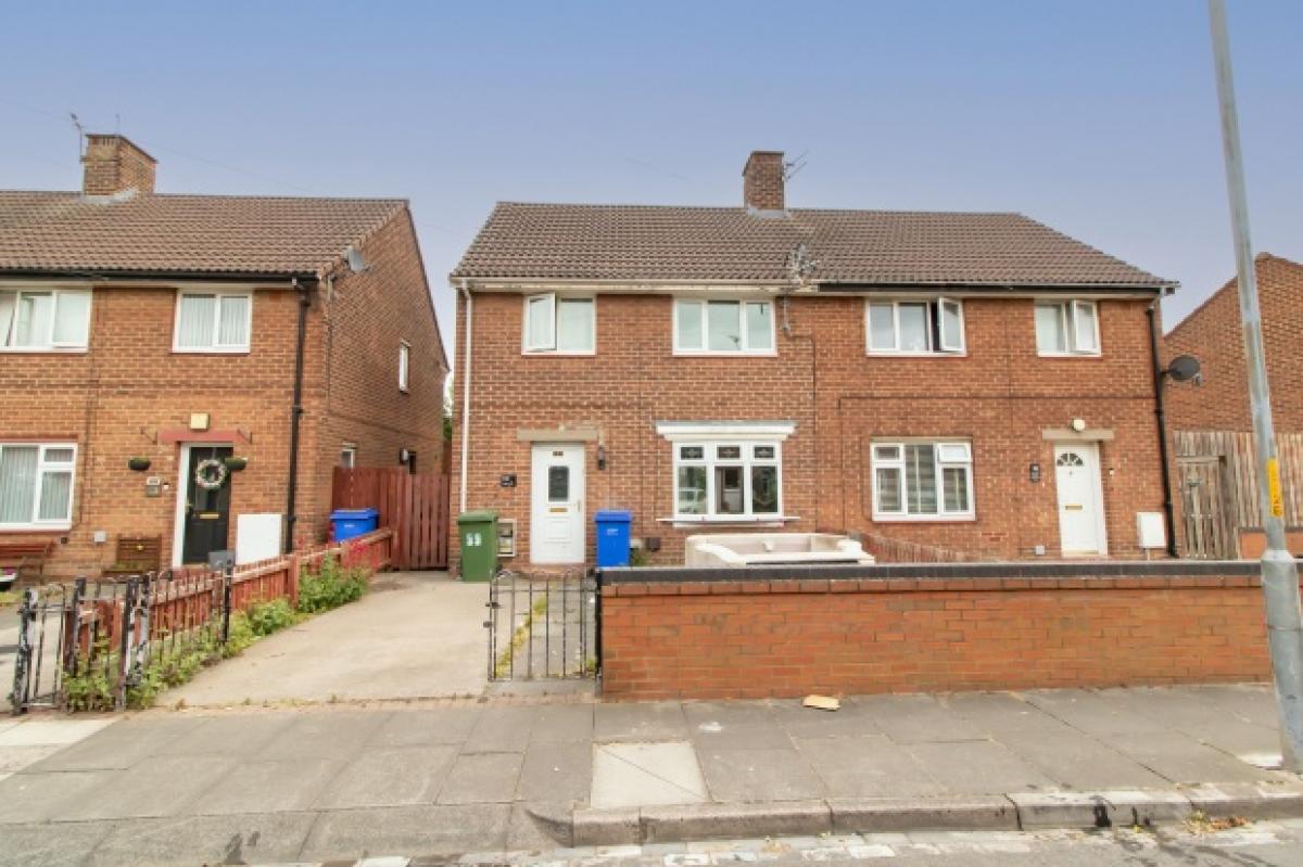 Picture of Home For Sale in Blyth, Northumberland, United Kingdom