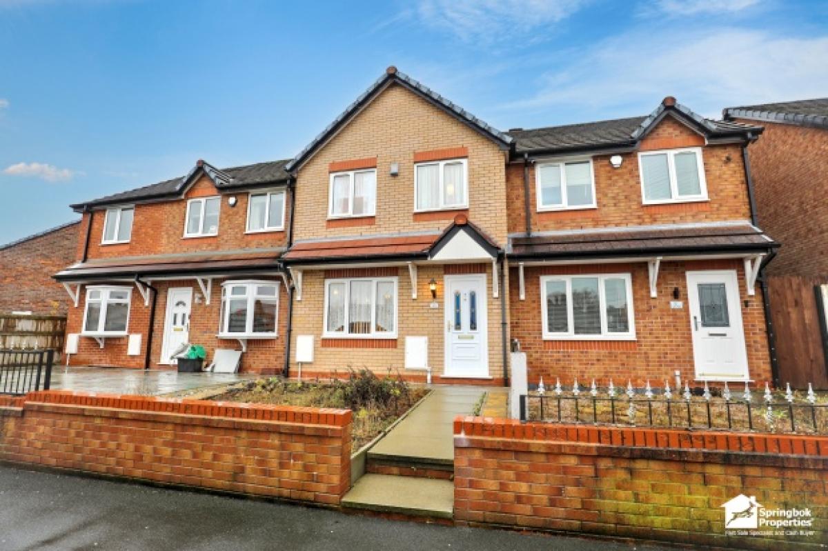 Picture of Home For Sale in Saint Helens, Merseyside, United Kingdom