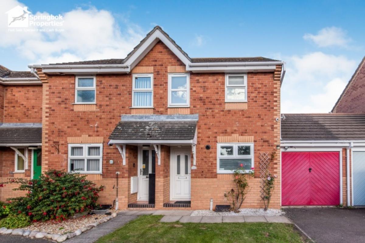Picture of Home For Sale in Lincoln, Lincolnshire, United Kingdom