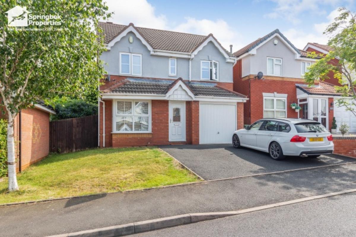 Picture of Home For Sale in Walsall, West Midlands, United Kingdom