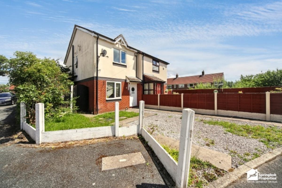 Picture of Home For Sale in Wigan, Greater Manchester, United Kingdom
