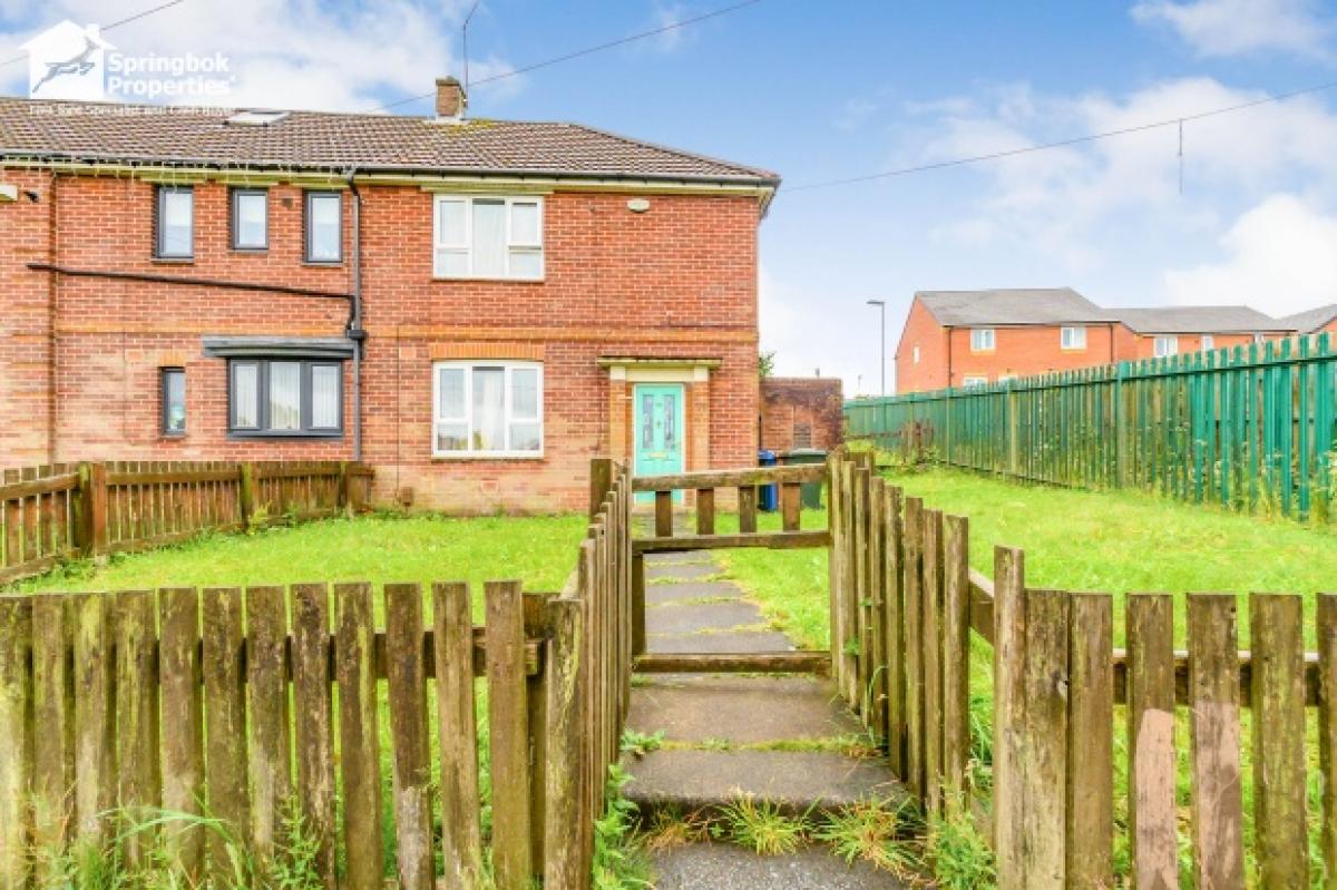Picture of Home For Sale in Rochdale, Greater Manchester, United Kingdom