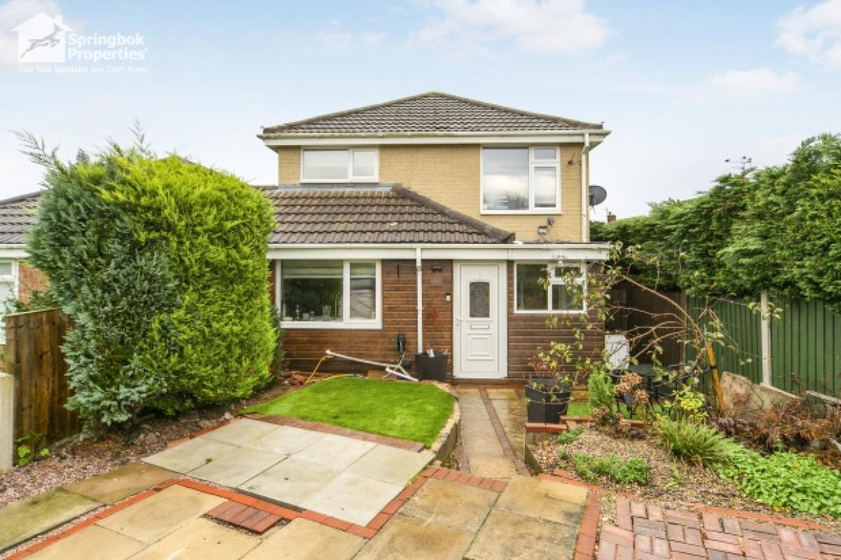 Picture of Home For Sale in Chester, Cheshire, United Kingdom