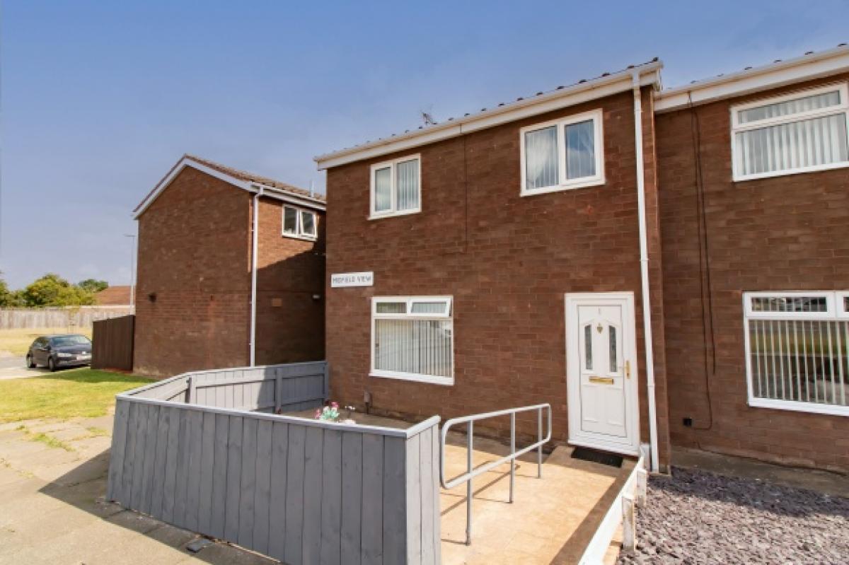 Picture of Home For Sale in Stockton on Tees, County Durham, United Kingdom