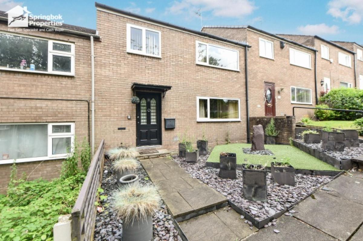 Picture of Home For Sale in Oldham, Greater Manchester, United Kingdom