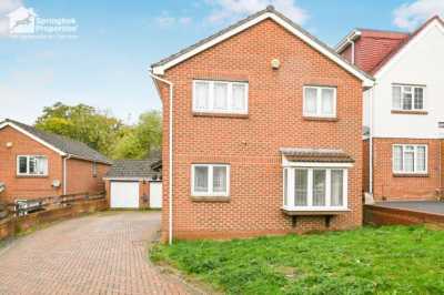 Home For Sale in Reading, United Kingdom