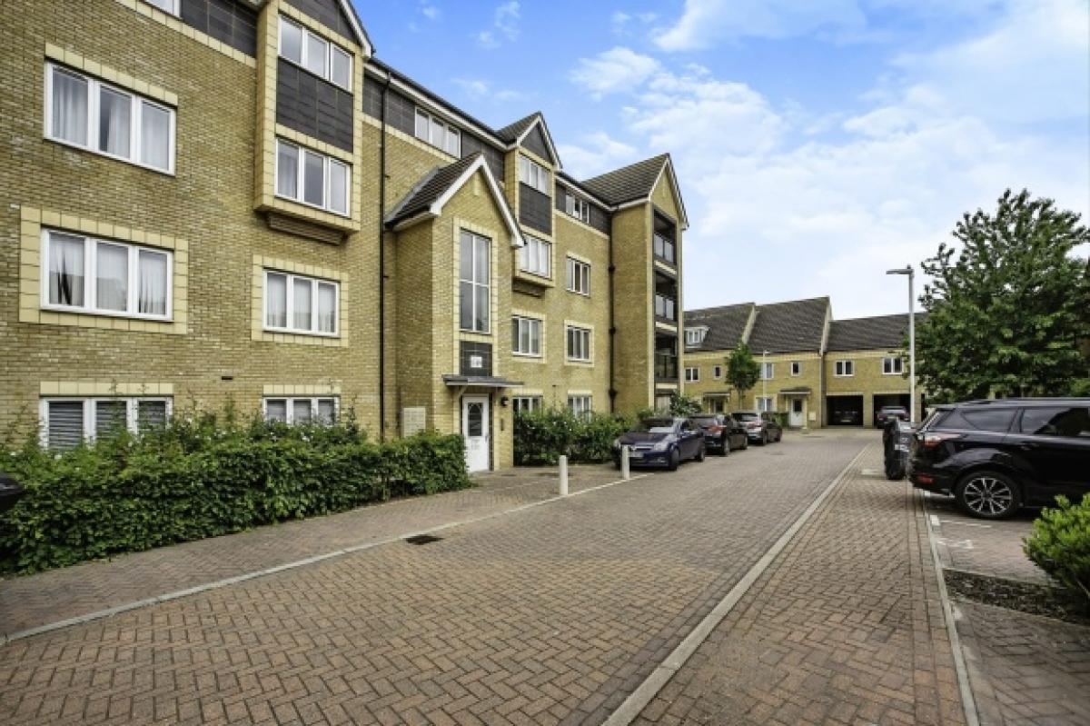 Picture of Apartment For Sale in Dartford, Kent, United Kingdom