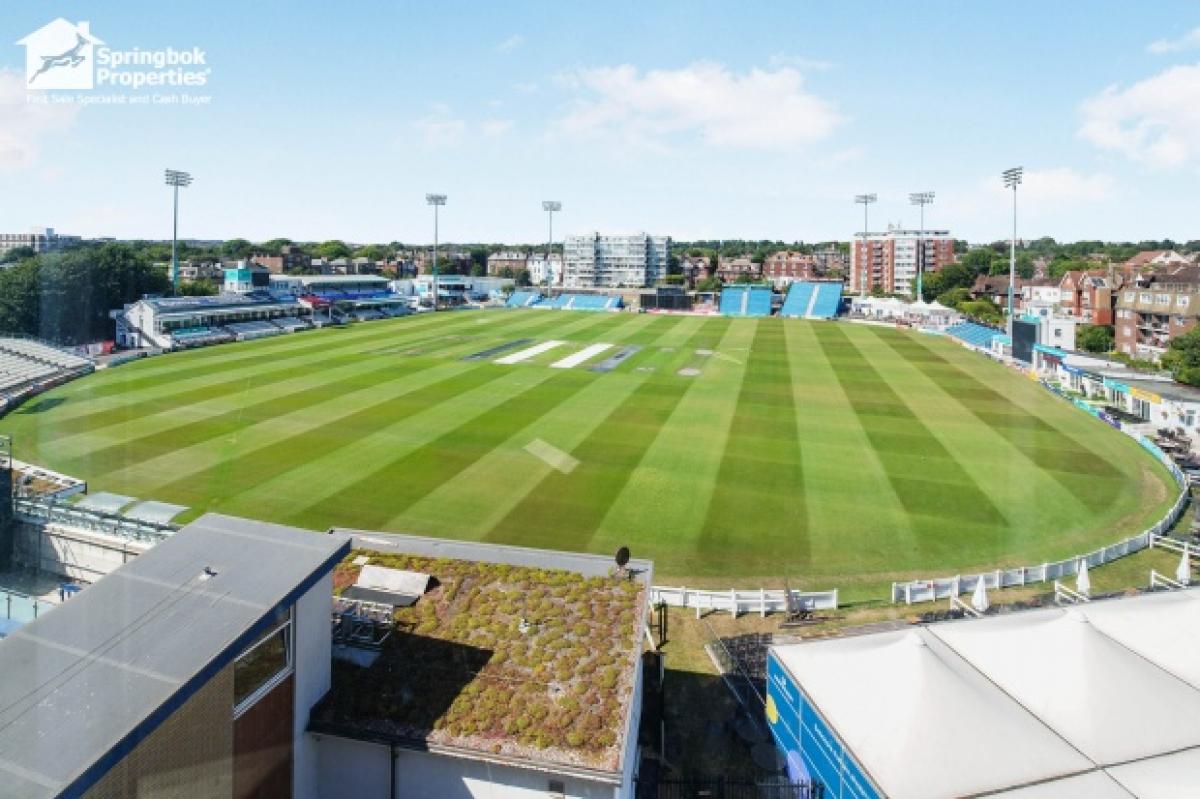 Picture of Apartment For Sale in Hove, East Sussex, United Kingdom