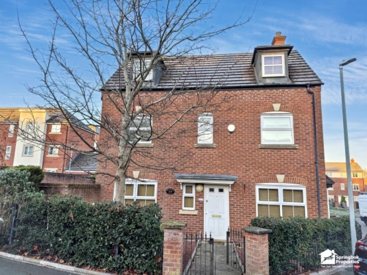 Picture of Home For Sale in Birmingham, West Midlands, United Kingdom
