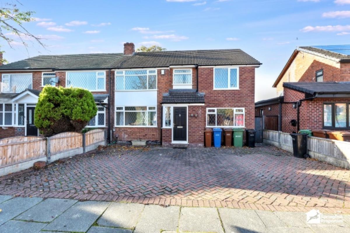 Picture of Home For Sale in Cheadle, Greater Manchester, United Kingdom