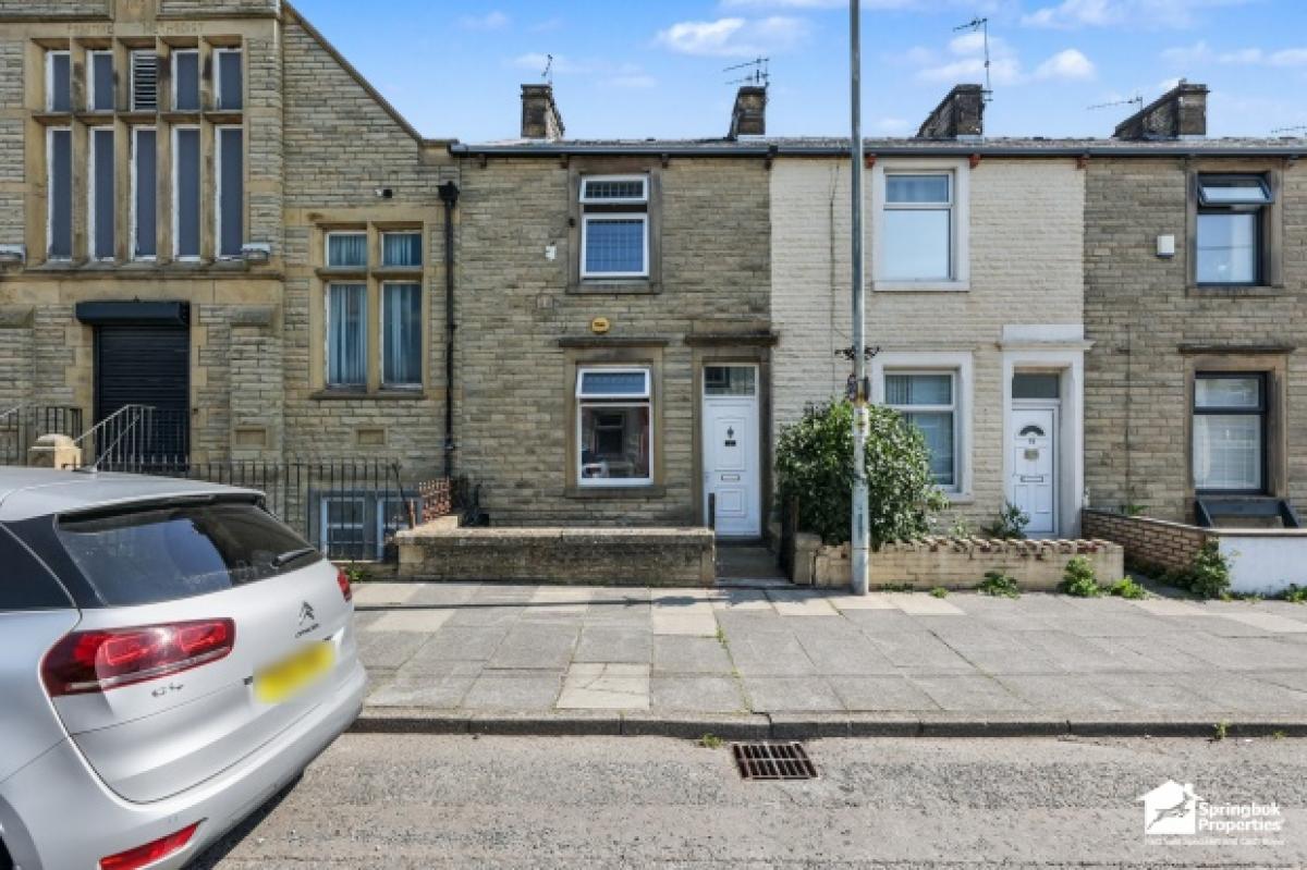 Picture of Home For Sale in Burnley, Lancashire, United Kingdom