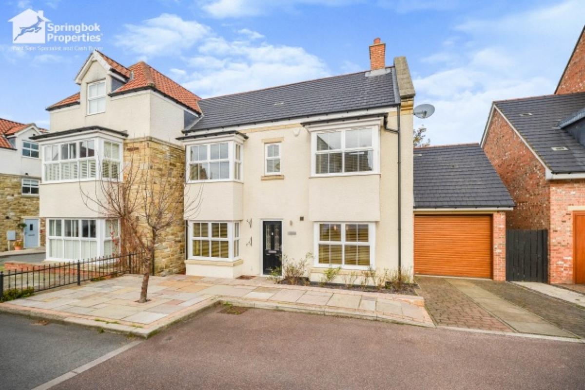 Picture of Home For Sale in Darlington, County Durham, United Kingdom