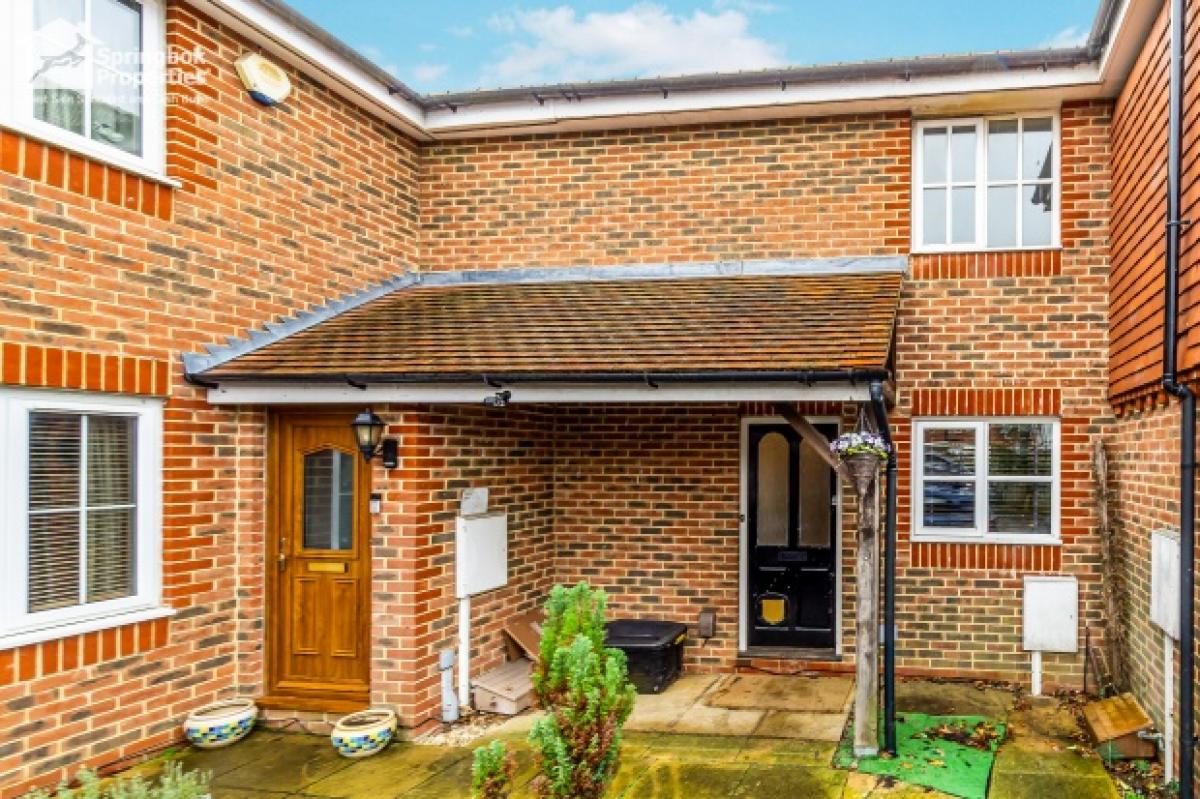 Picture of Home For Sale in Edenbridge, Kent, United Kingdom