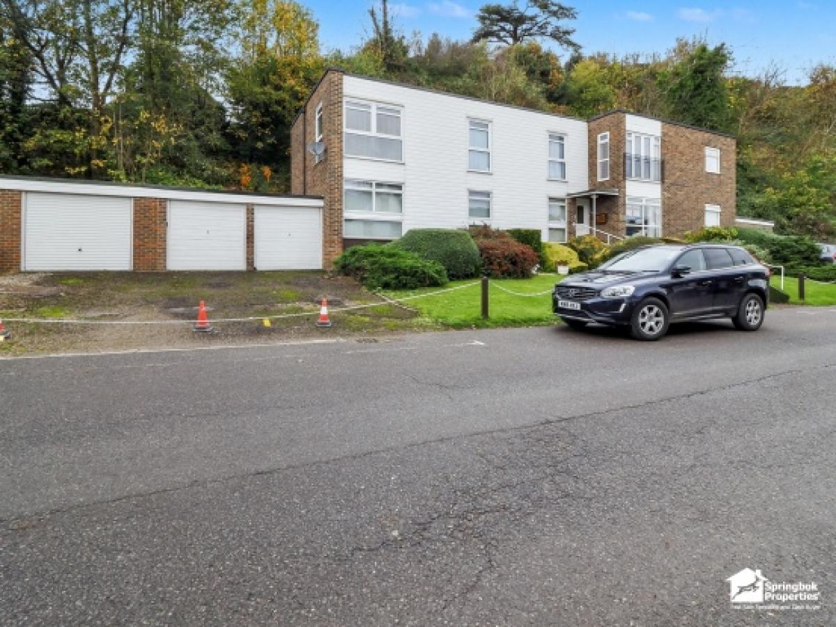Picture of Apartment For Sale in Rye, East Sussex, United Kingdom