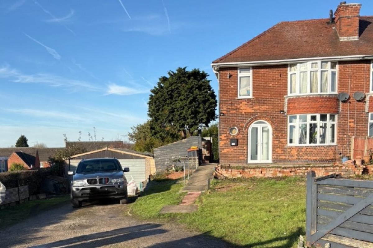 Picture of Home For Sale in Nottingham, Nottinghamshire, United Kingdom