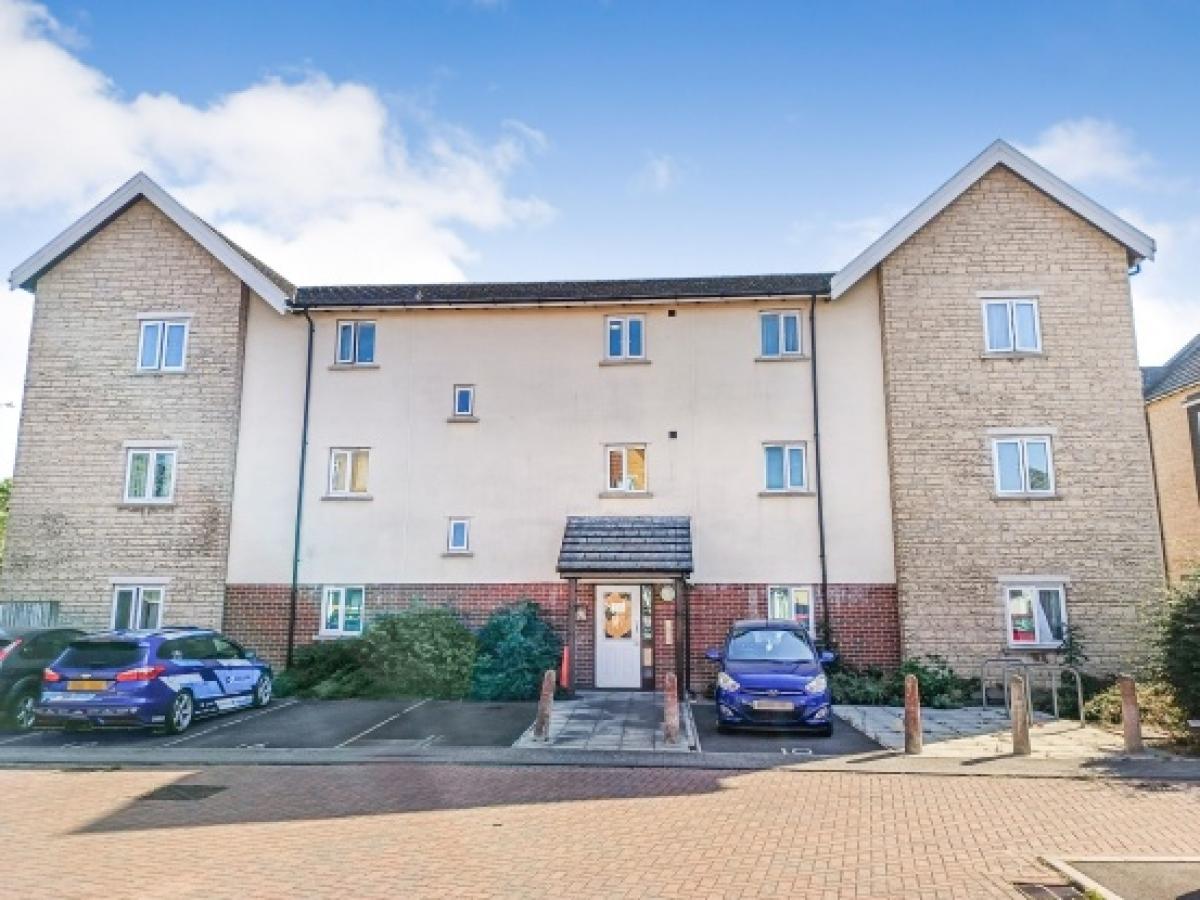 Picture of Apartment For Sale in Clevedon, Somerset, United Kingdom