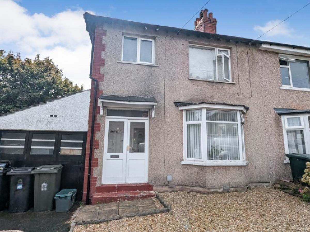 Picture of Apartment For Sale in Morecambe, Lancashire, United Kingdom