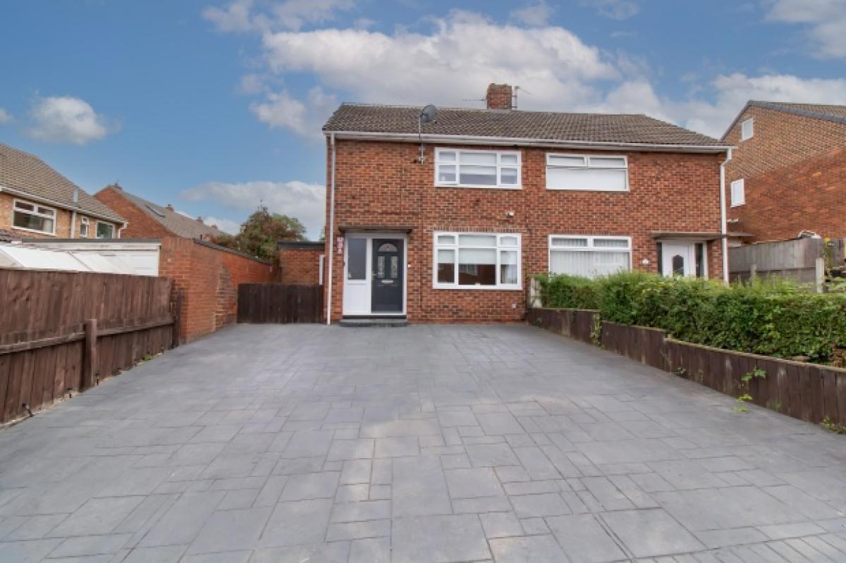 Picture of Home For Sale in Stockton on Tees, County Durham, United Kingdom