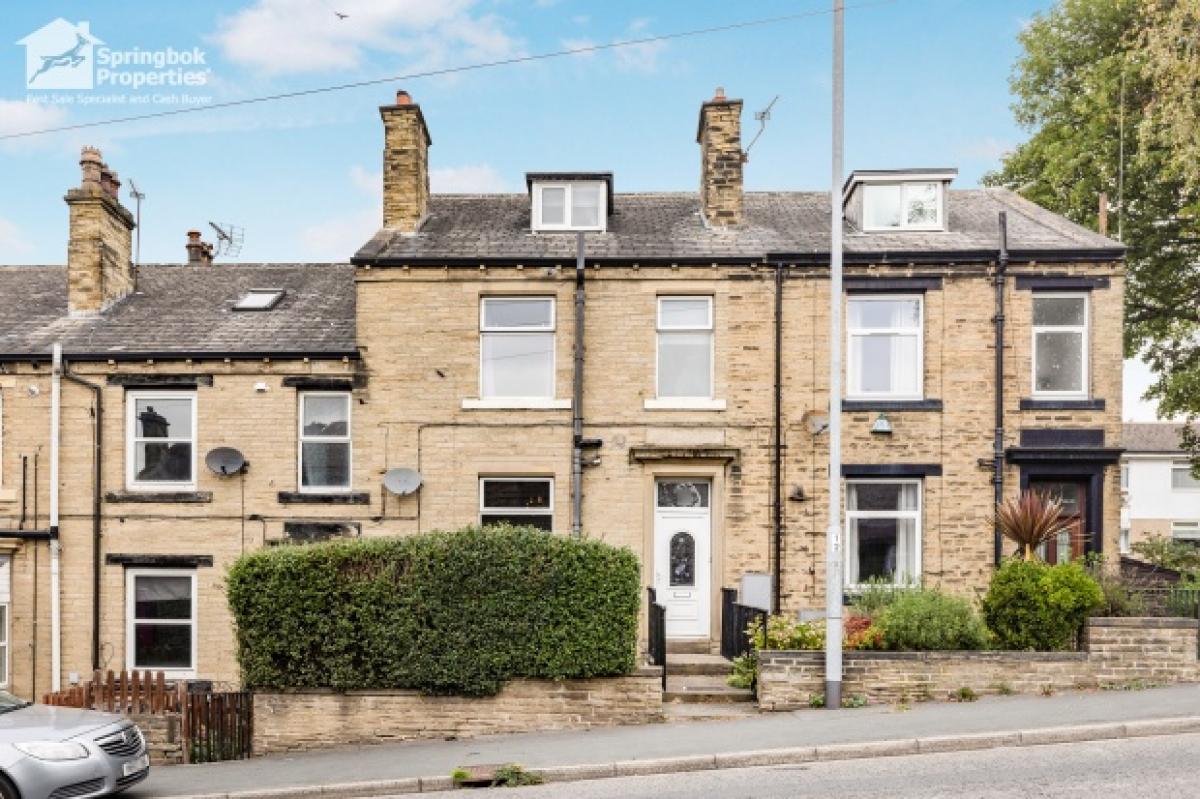 Picture of Home For Sale in Brighouse, West Yorkshire, United Kingdom