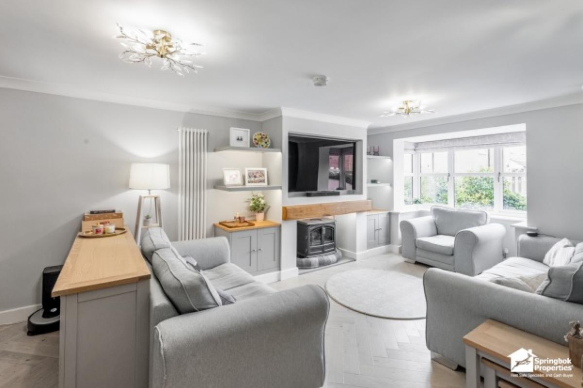Picture of Home For Sale in Wakefield, West Yorkshire, United Kingdom