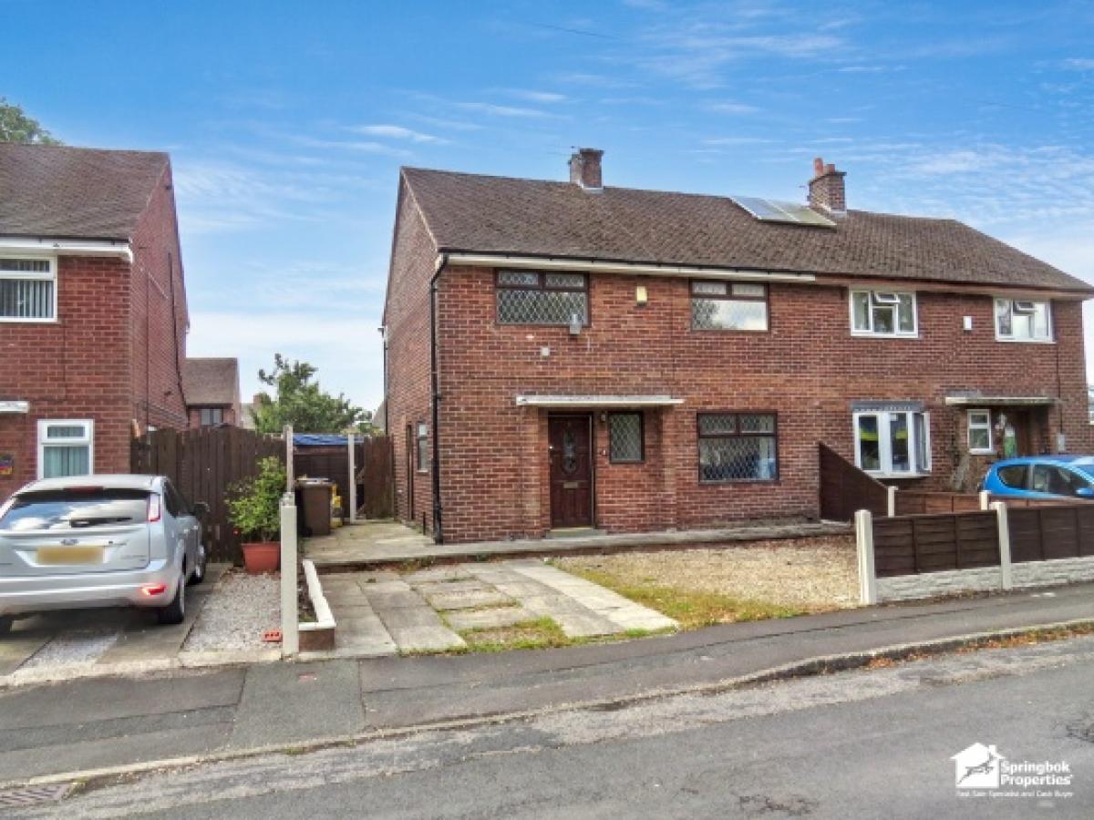 Picture of Home For Sale in Preston, Lancashire, United Kingdom