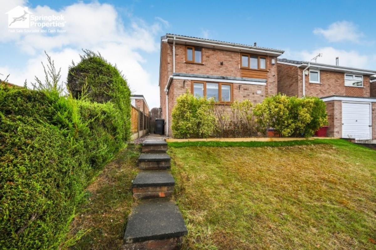 Picture of Home For Sale in Alfreton, Derbyshire, United Kingdom