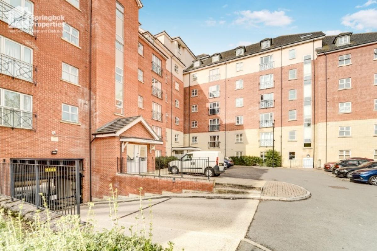 Picture of Apartment For Sale in Bedford, Bedfordshire, United Kingdom
