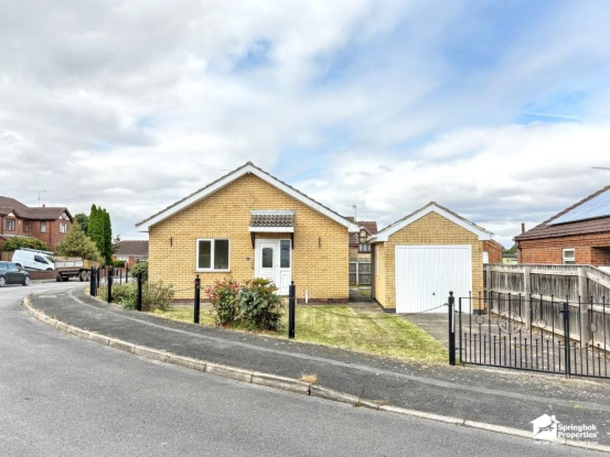 Picture of Home For Sale in Barton upon Humber, Lincolnshire, United Kingdom