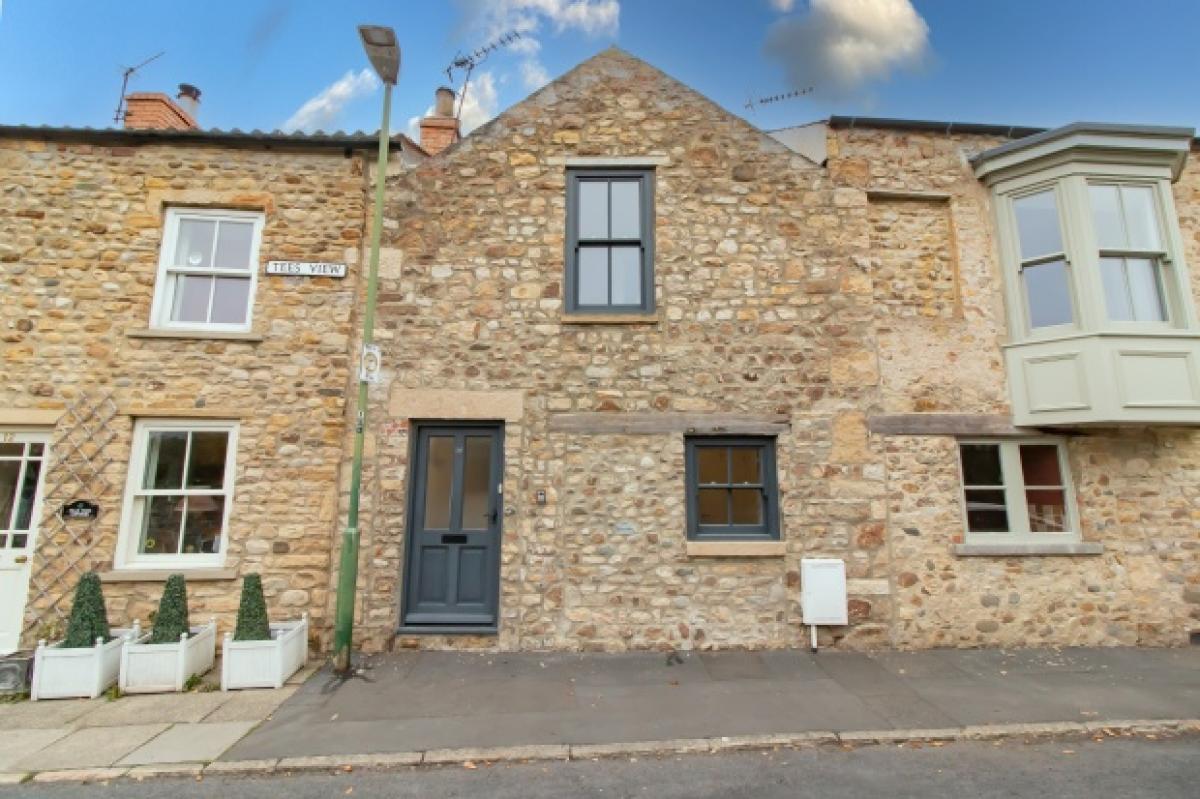 Picture of Home For Sale in Darlington, County Durham, United Kingdom
