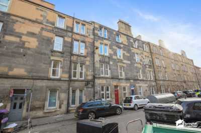 Apartment For Sale in Edinburgh, United Kingdom