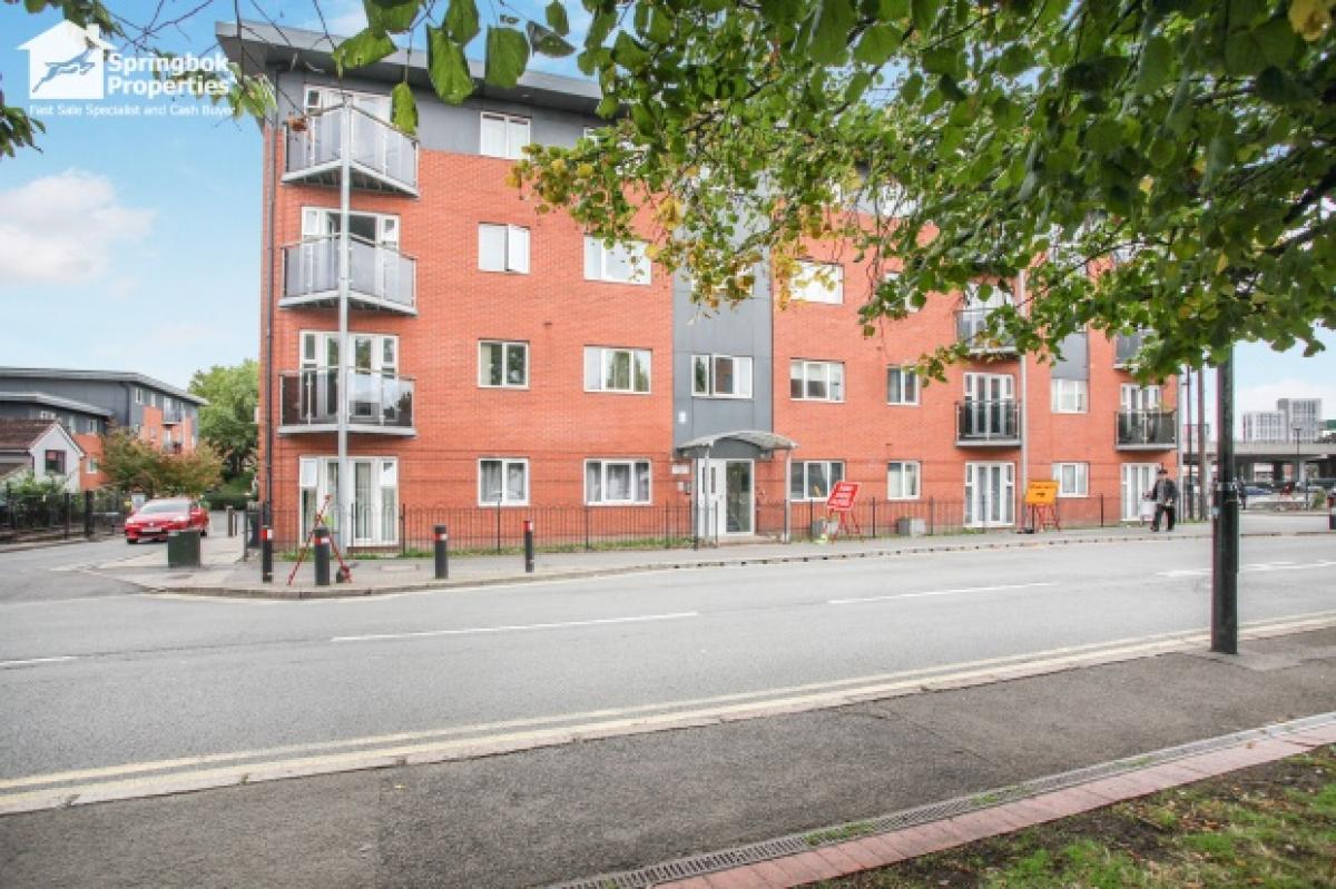 Picture of Apartment For Sale in Coventry, West Midlands, United Kingdom