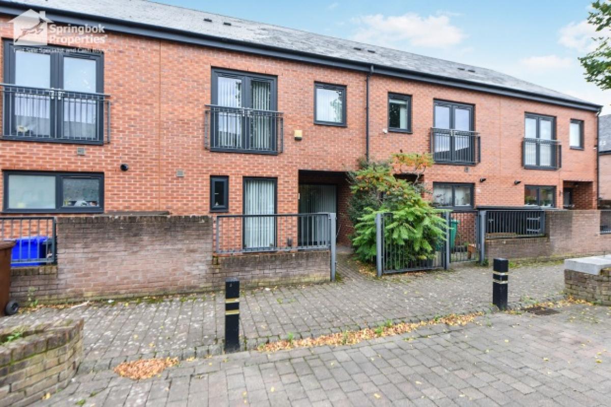 Picture of Home For Sale in Manchester, Greater Manchester, United Kingdom