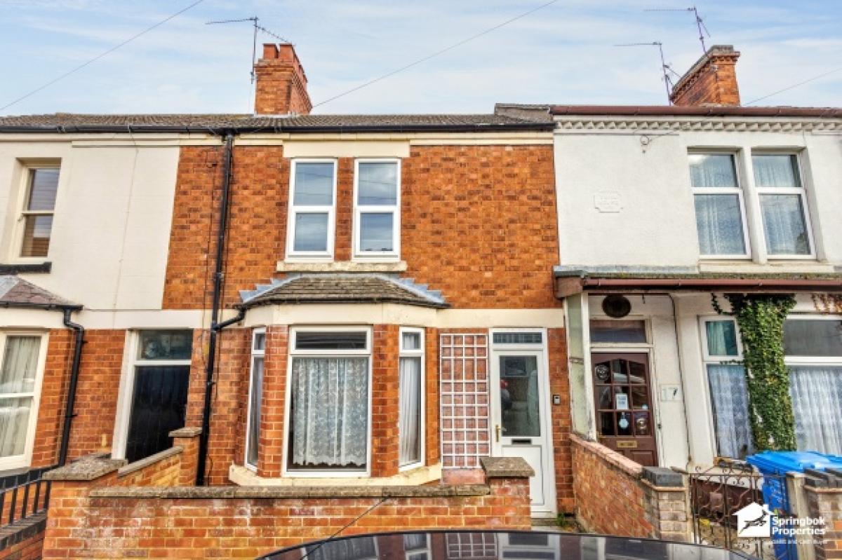 Picture of Home For Sale in Kettering, Northamptonshire, United Kingdom