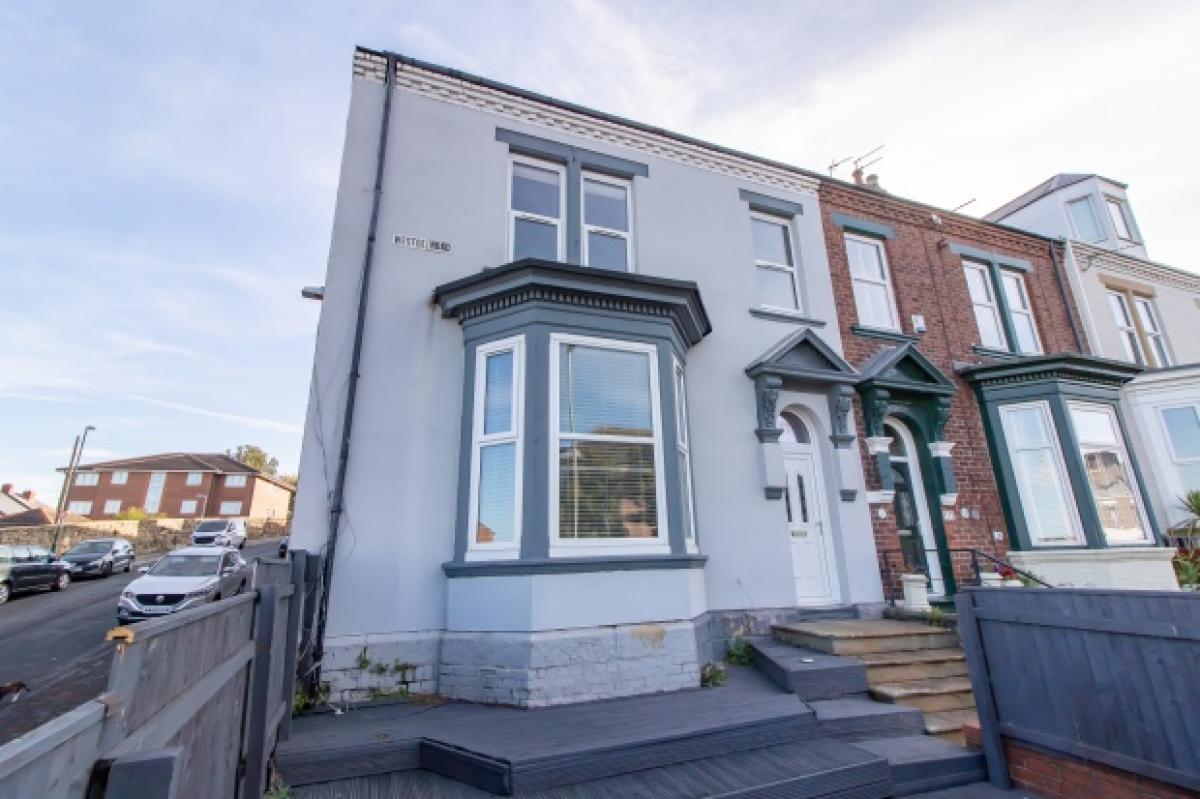 Picture of Home For Sale in South Shields, Tyne and Wear, United Kingdom