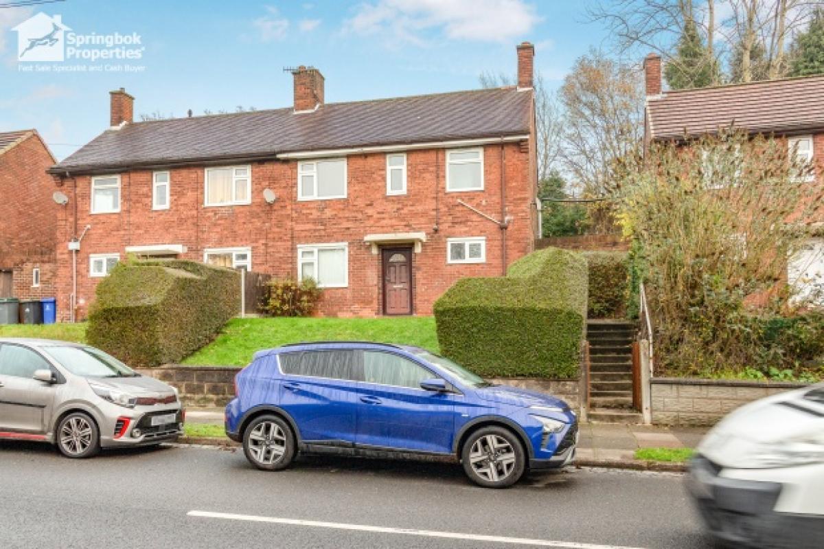 Picture of Home For Sale in Stoke on Trent, Staffordshire, United Kingdom