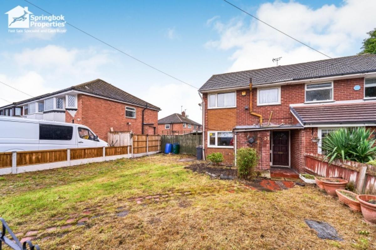 Picture of Home For Sale in Walsall, West Midlands, United Kingdom