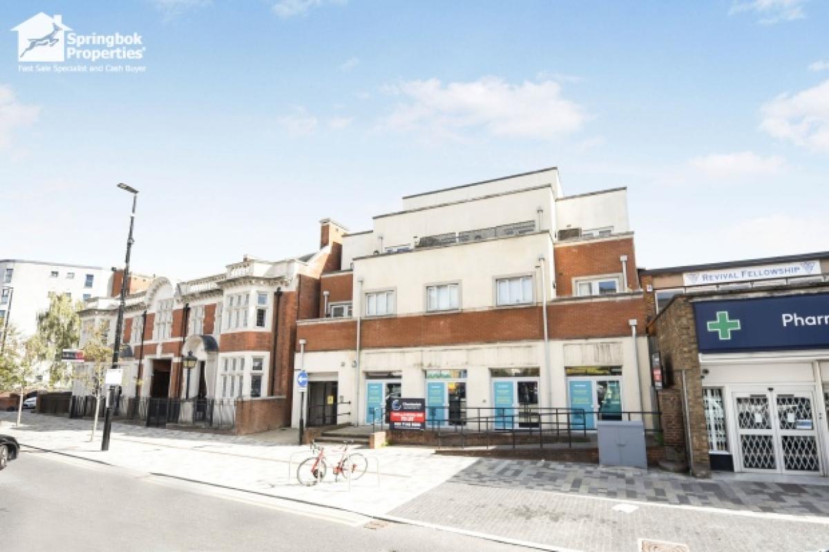 Picture of Apartment For Sale in Harrow, Greater London, United Kingdom
