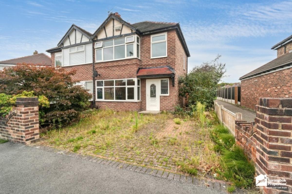 Picture of Home For Sale in Warrington, Cheshire, United Kingdom