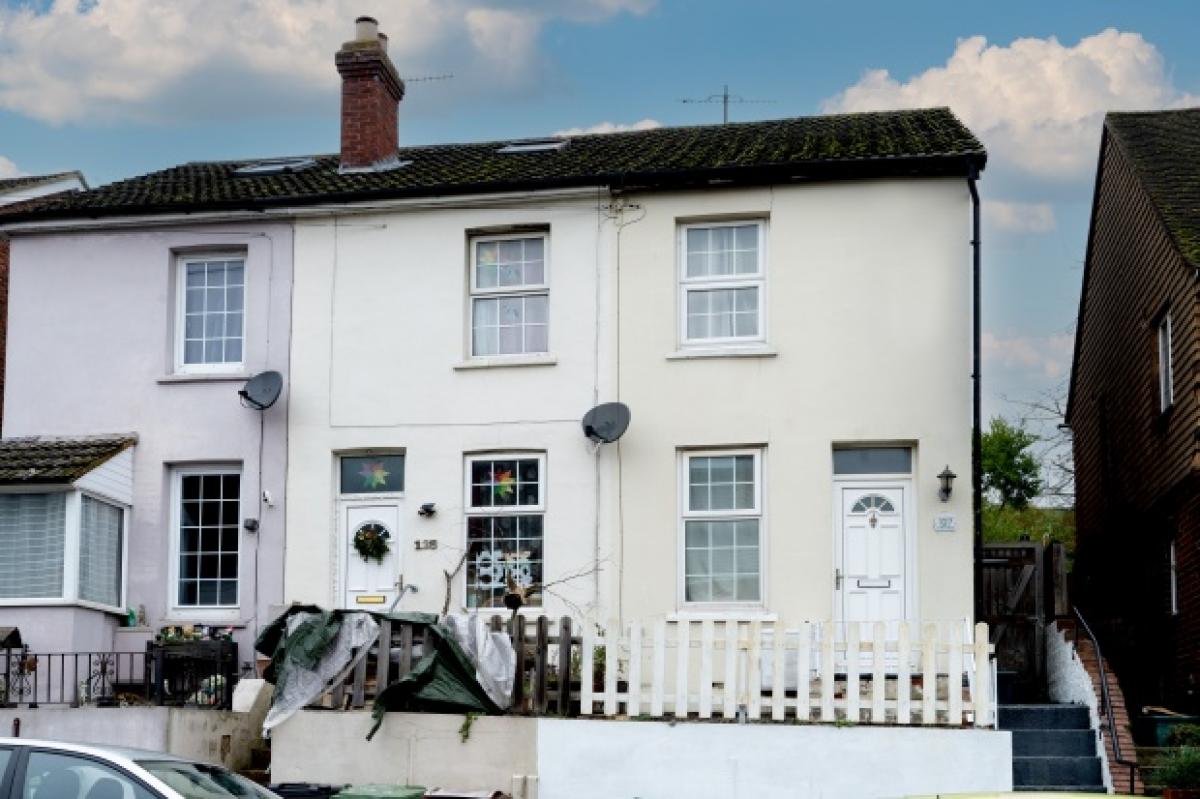 Picture of Home For Sale in Tunbridge Wells, Kent, United Kingdom