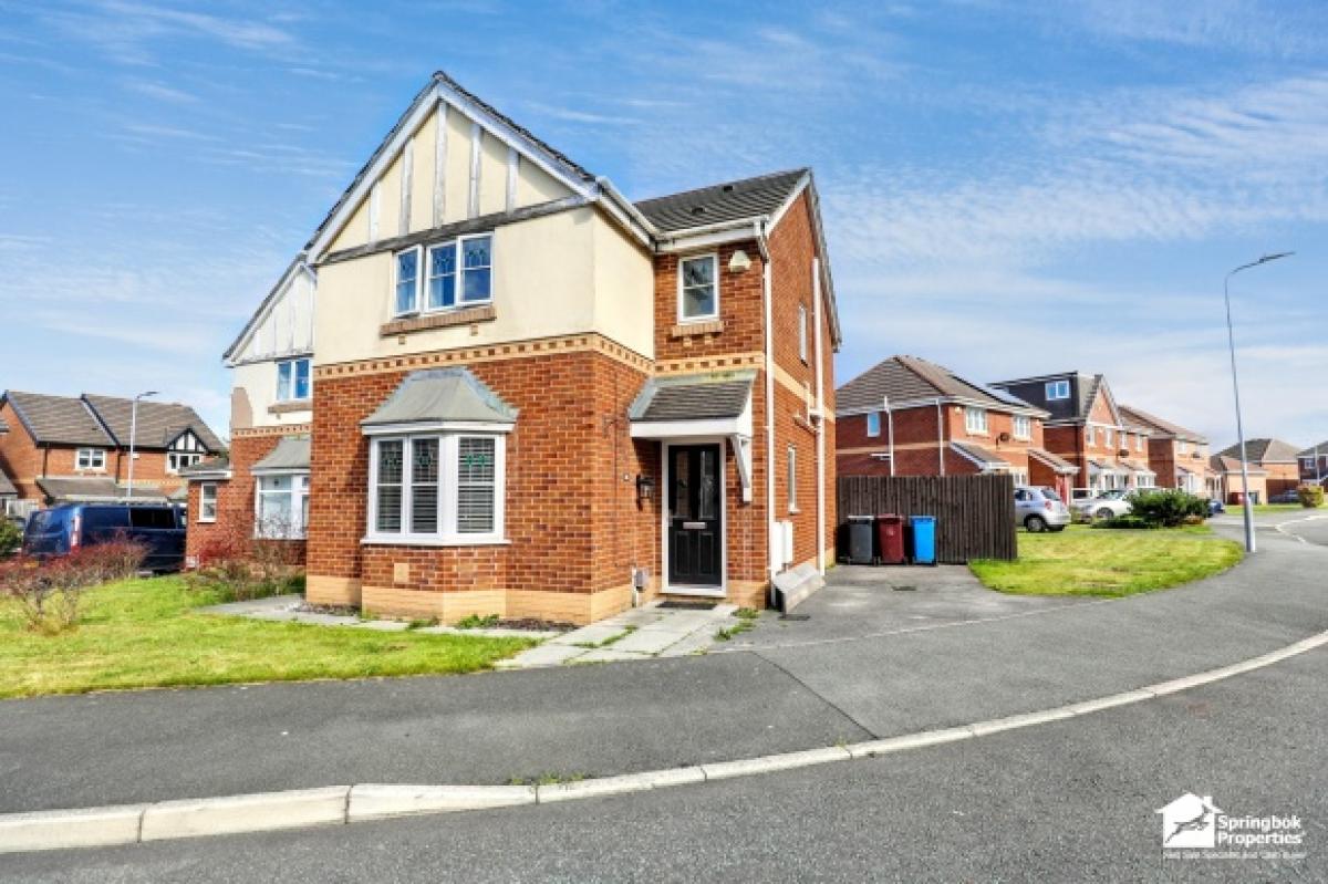 Picture of Home For Sale in Kirkby, Merseyside, United Kingdom