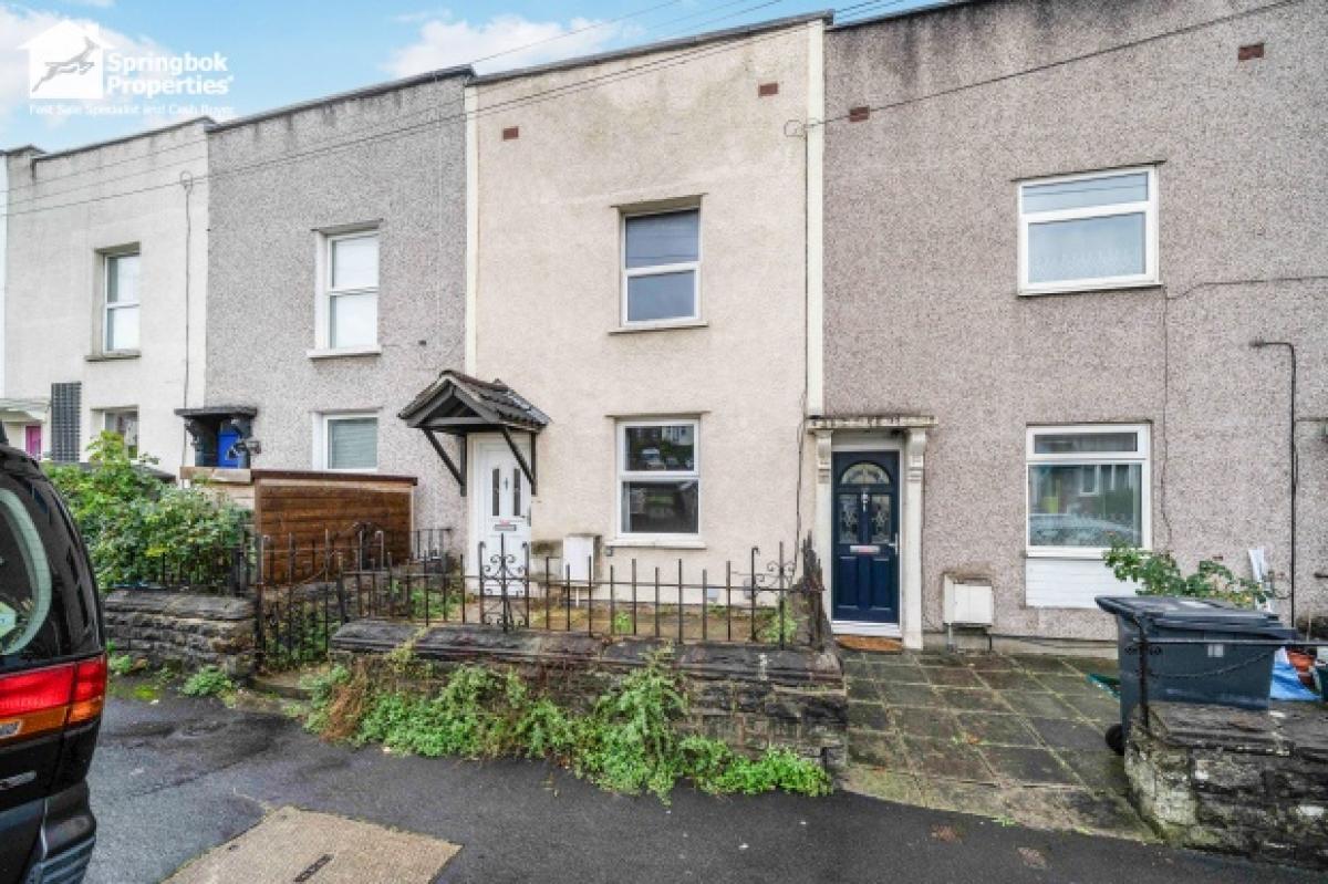 Picture of Home For Sale in Bristol, Bristol, United Kingdom